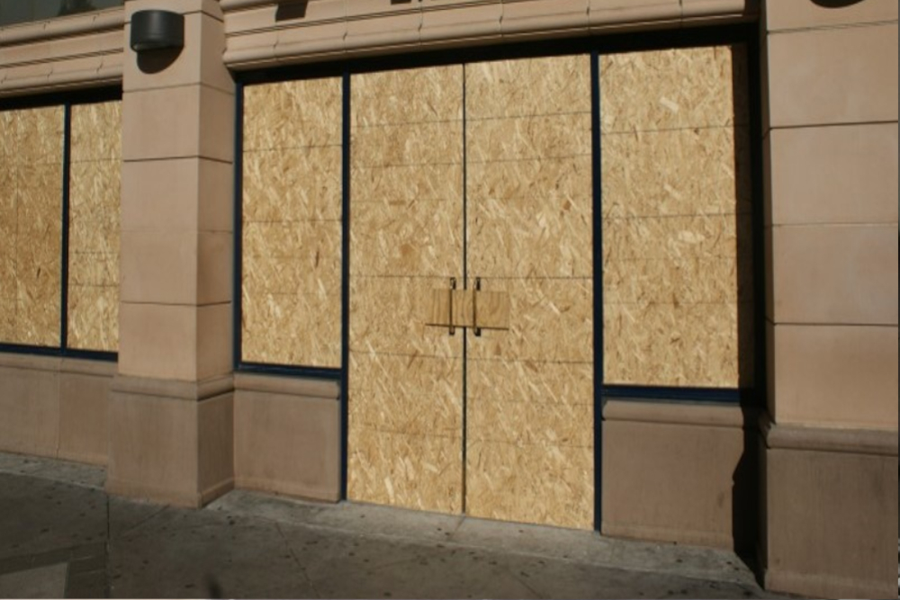 Boarding Up in Richmond, Richmond Hill, Richmond Park, TW10