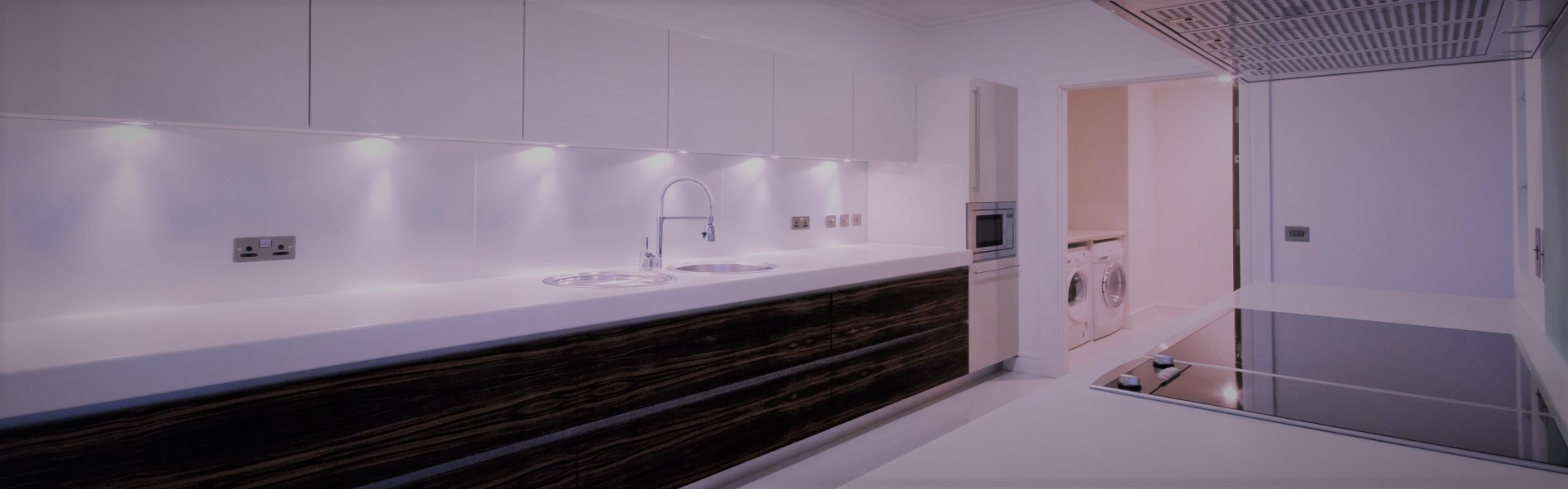 Slider, Glass Splashbacks Installed in Richmond Hill | Kitchen & Bathroom Styles